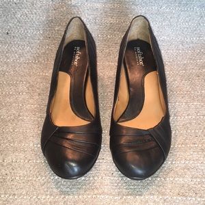 Softshoes Medicus Block Heel Pumps Sz 9.5 M